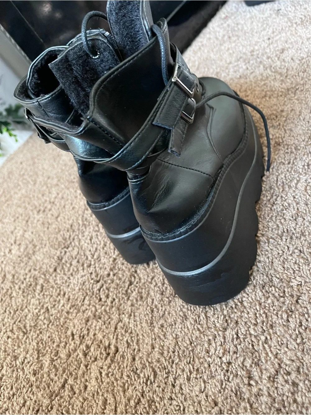N/A edgy platform